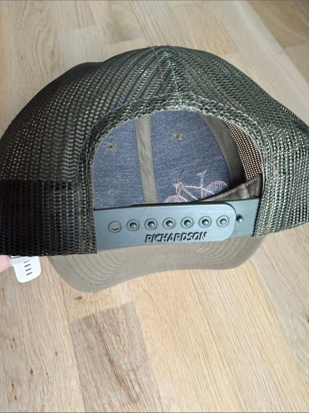 Trucker Hat with brown Bike Embroidery